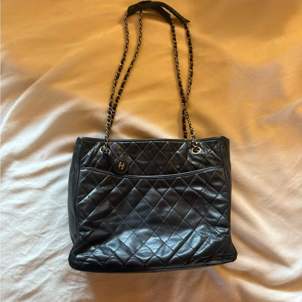 RARE Vintage 1980's Black Lamb Leather Chanel Shoulder Bag With Chain Handle